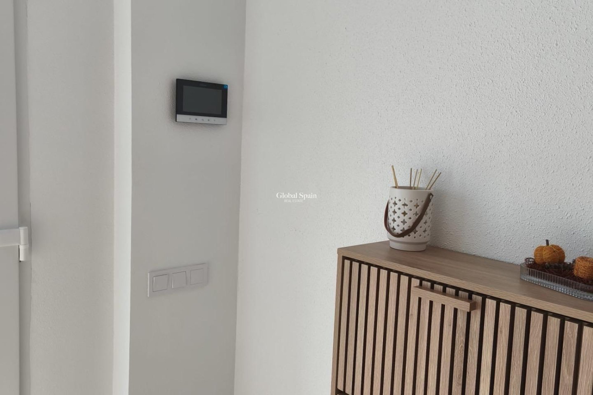 Wederverkoop - HUIS -
TORREVIEJA - Torrevieja