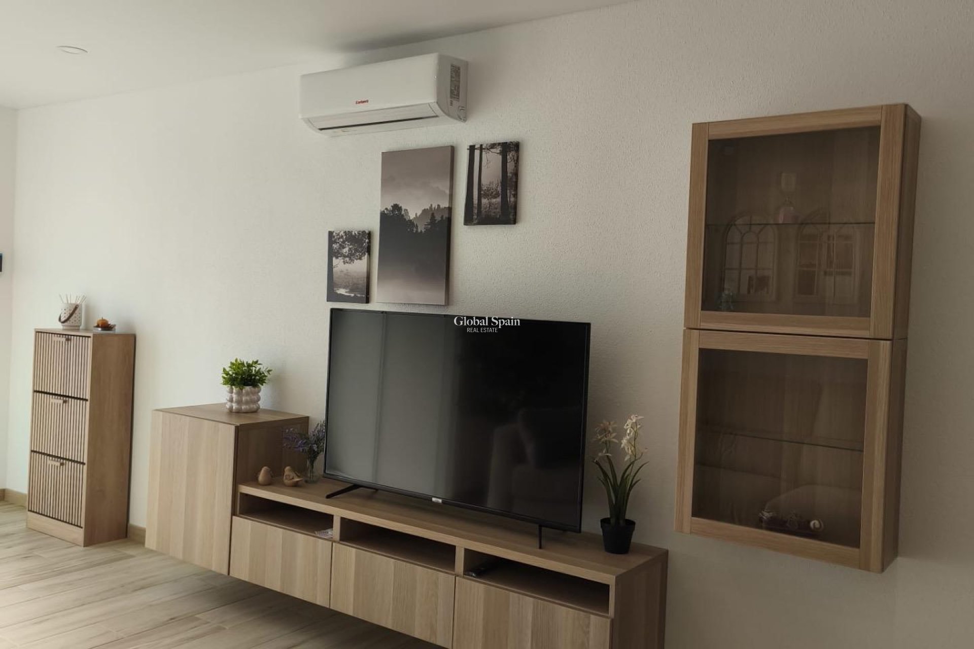 Wederverkoop - HUIS -
TORREVIEJA - Torrevieja