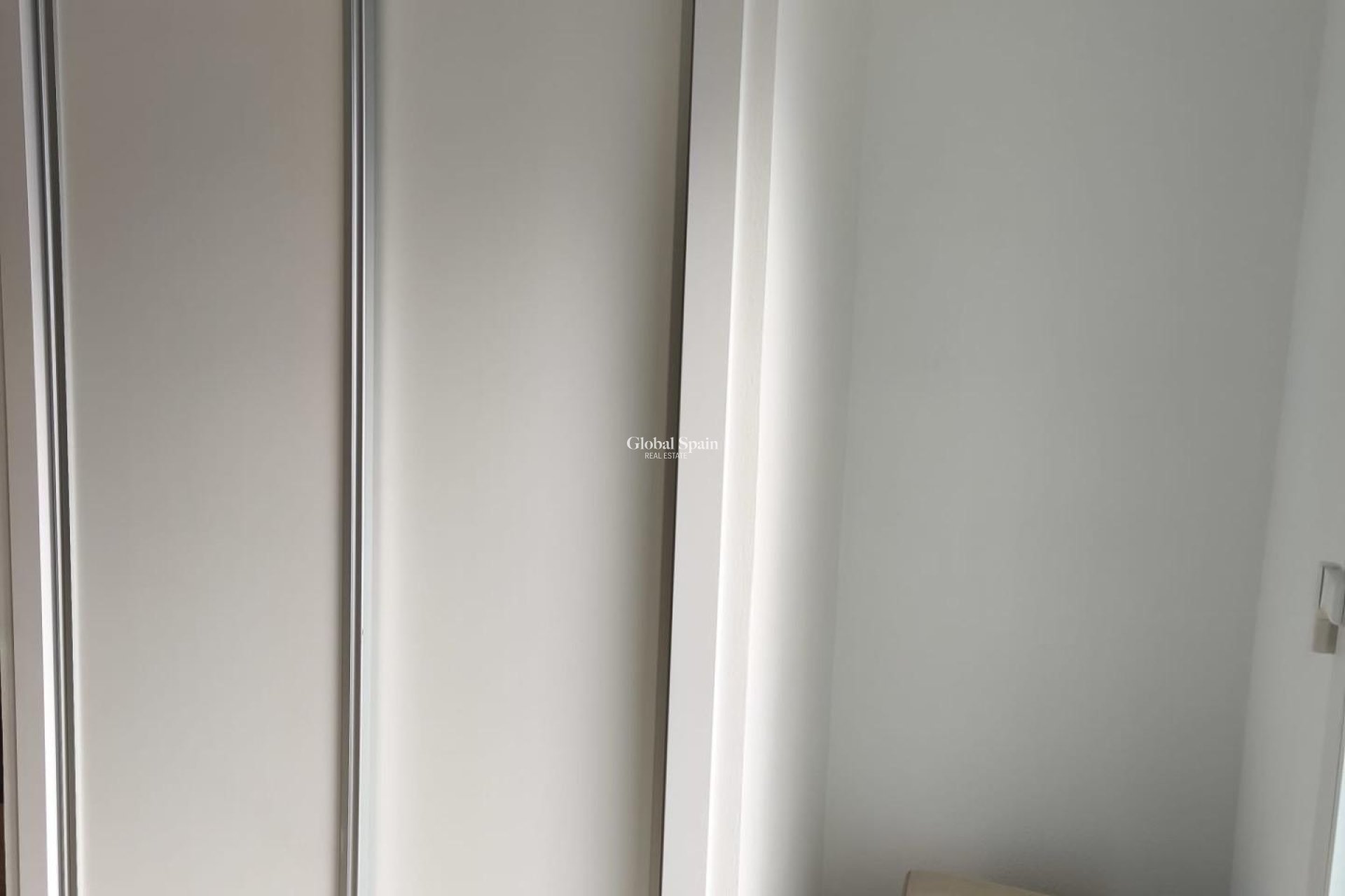 Wederverkoop - HUIS -
TORREVIEJA - Torrevieja