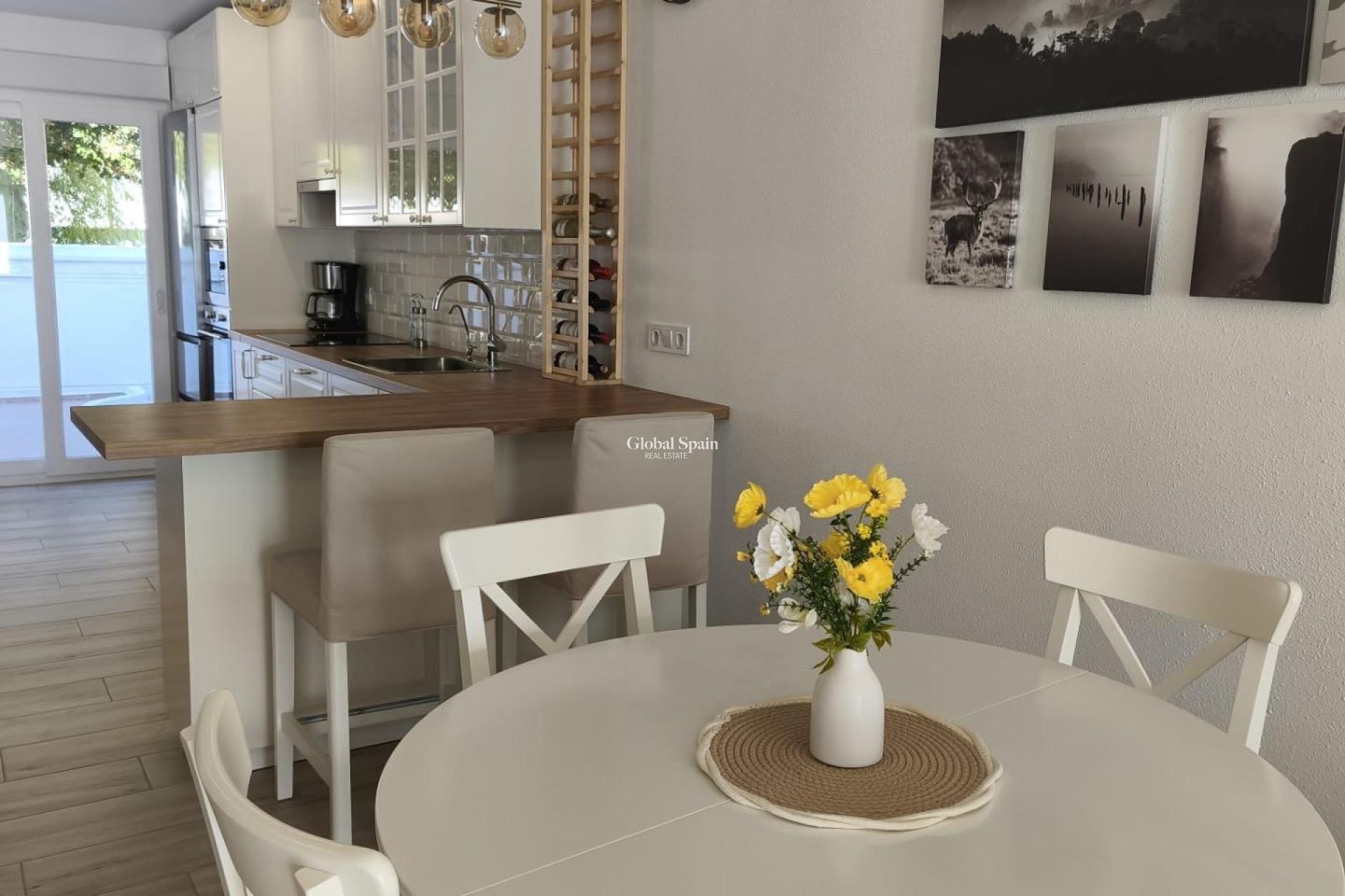 Wederverkoop - HUIS -
TORREVIEJA - Torrevieja