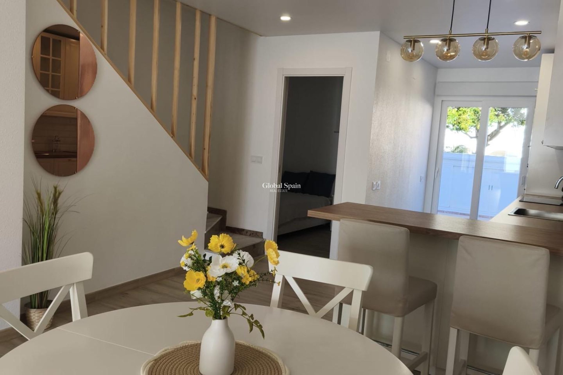 Wederverkoop - HUIS -
TORREVIEJA - Torrevieja