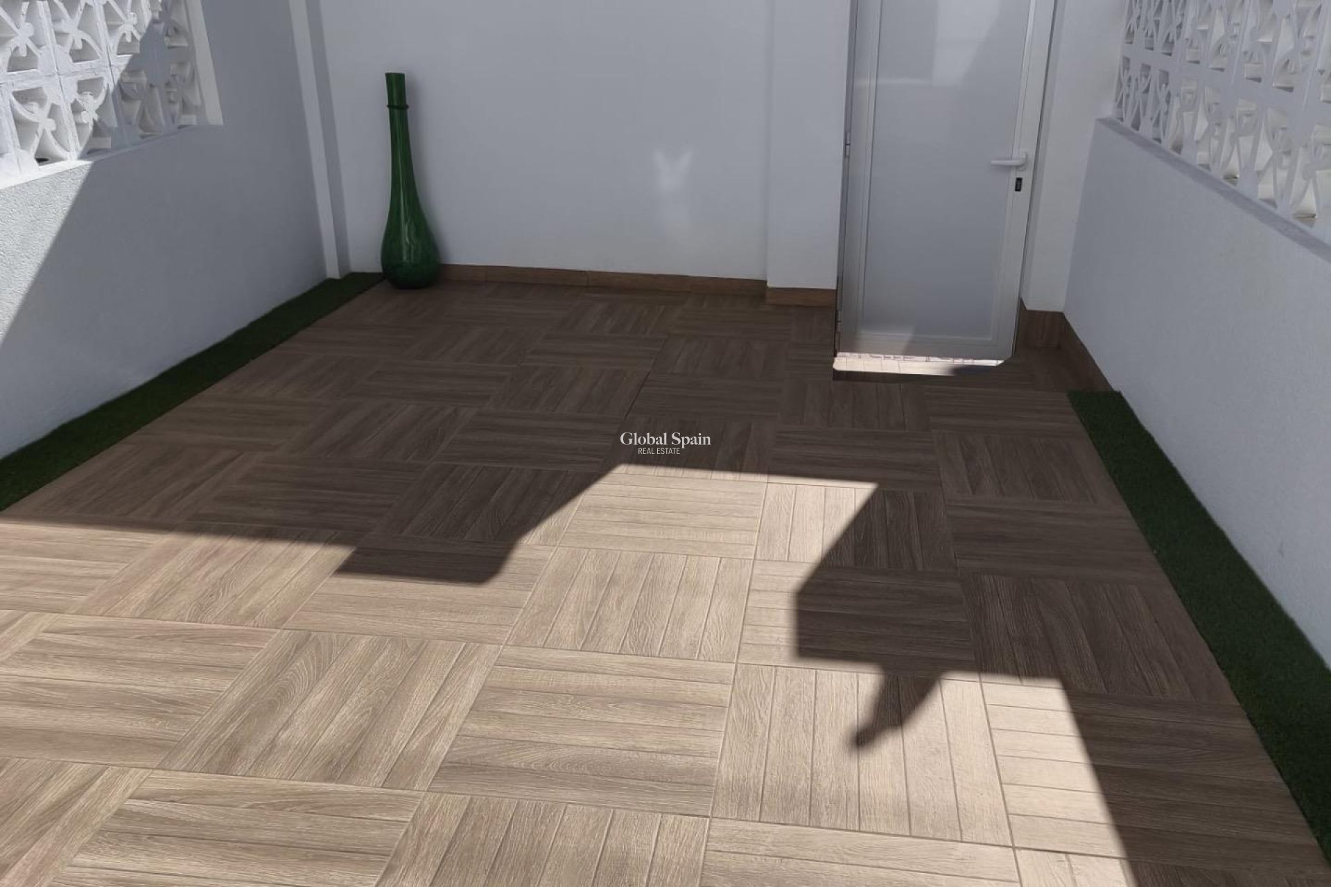 Wederverkoop - HUIS -
TORREVIEJA - Torrevieja