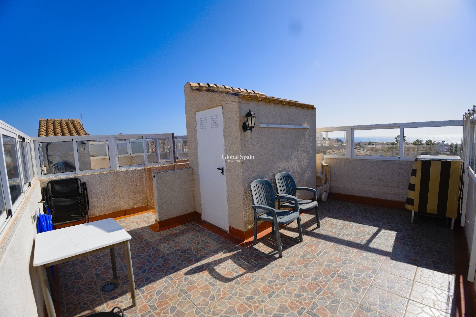 Wederverkoop - Huis -
TORREVIEJA - Torrevieja