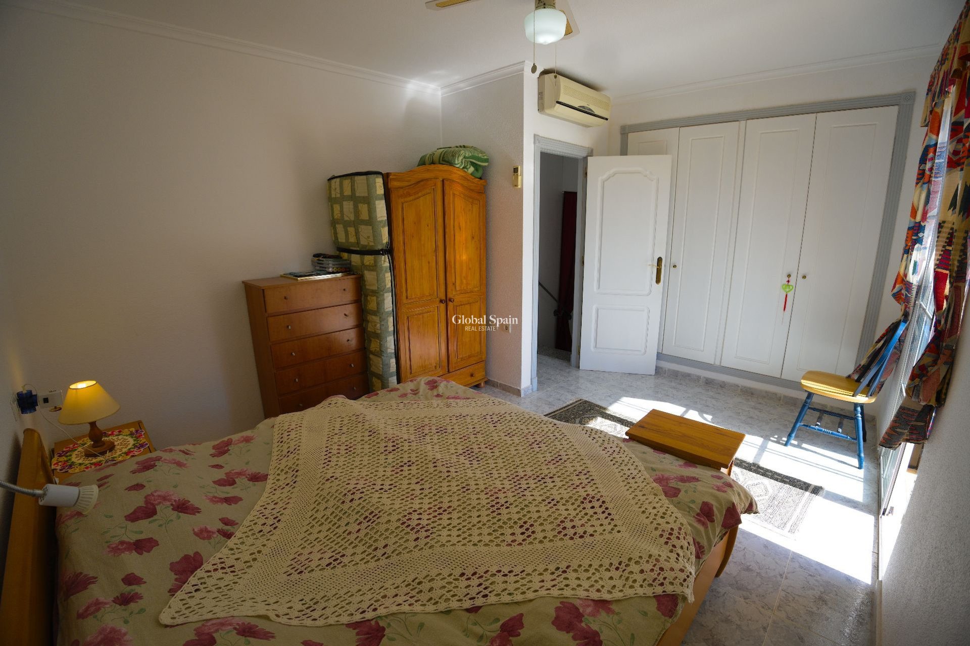 Wederverkoop - Huis -
TORREVIEJA - Torrevieja