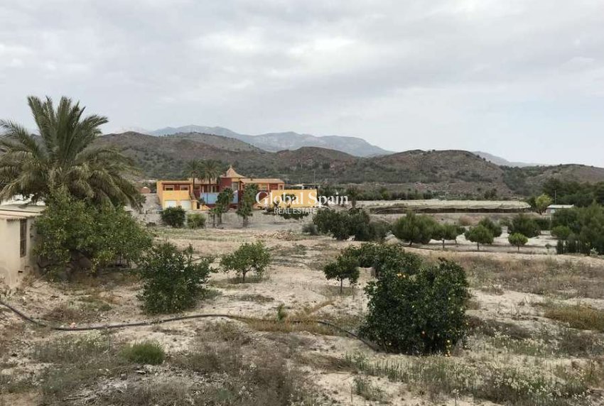 Wederverkoop - HUIS -
TOTANA - Costa Calida