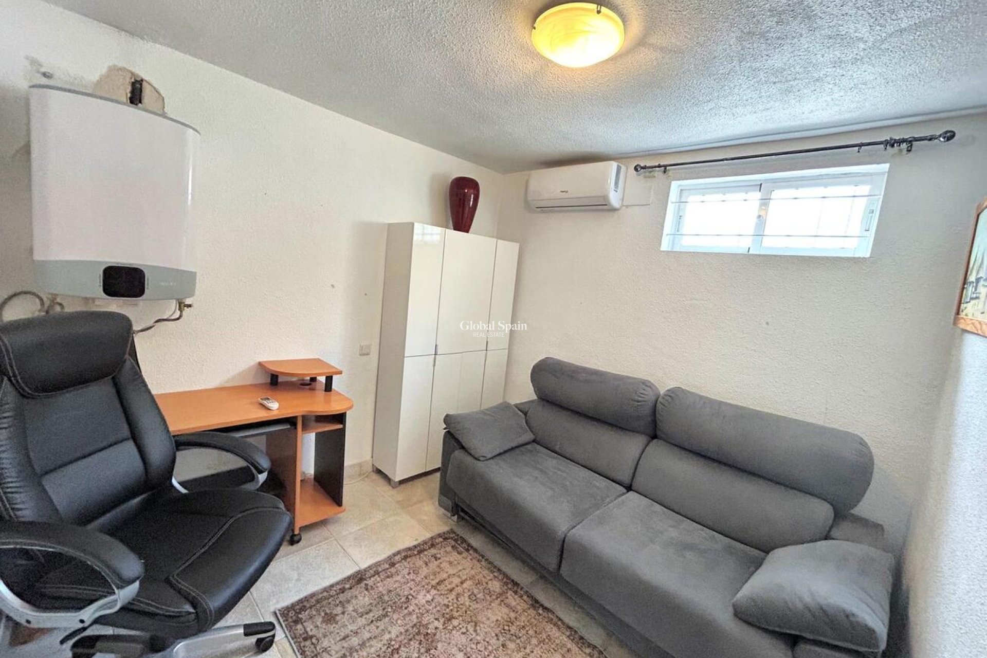 Wederverkoop - HUIS -
VILLAMARTÍN - Costa Blanca