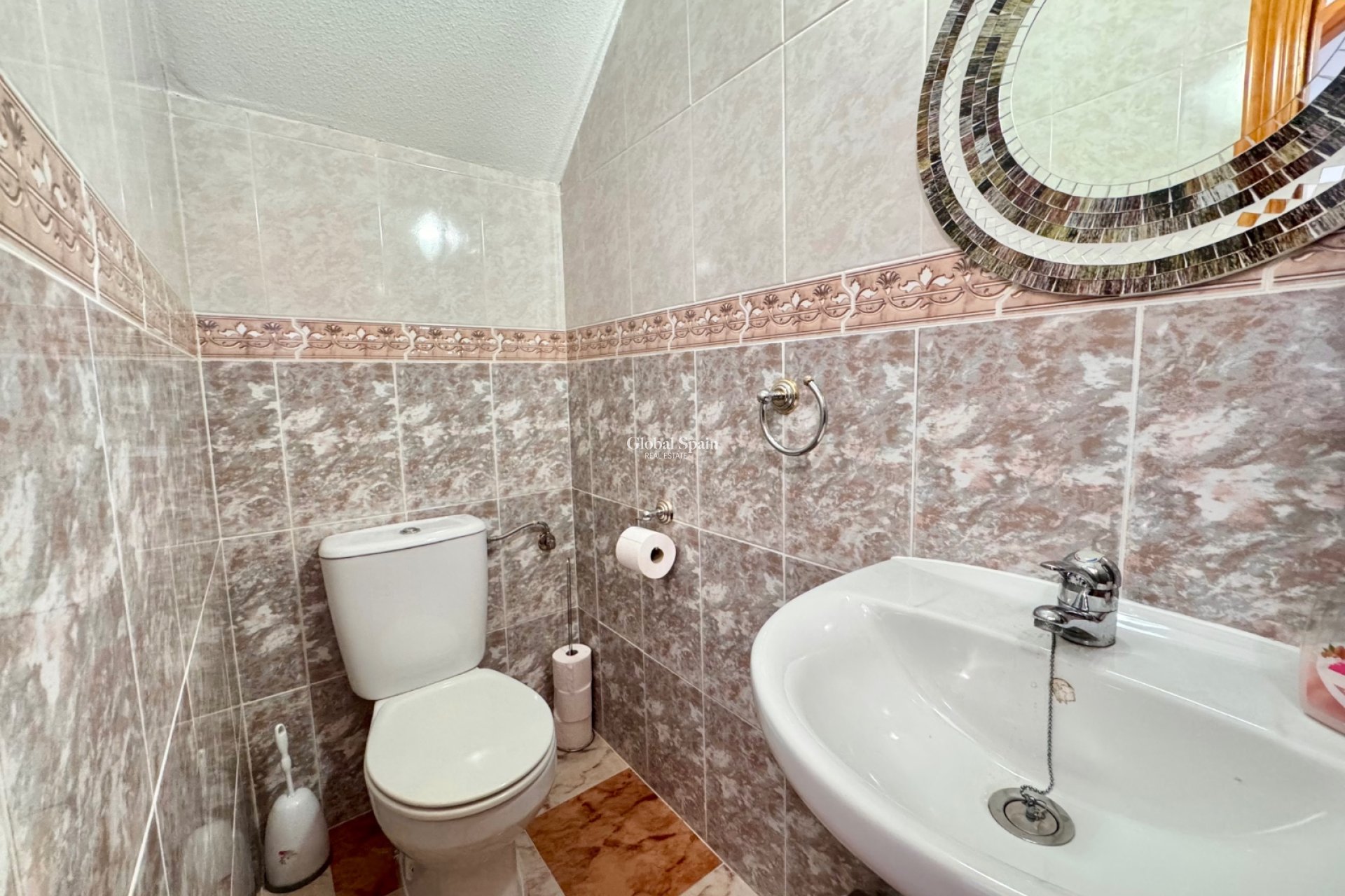 Wederverkoop - HUIS -
VILLAMARTÍN - Costa Blanca