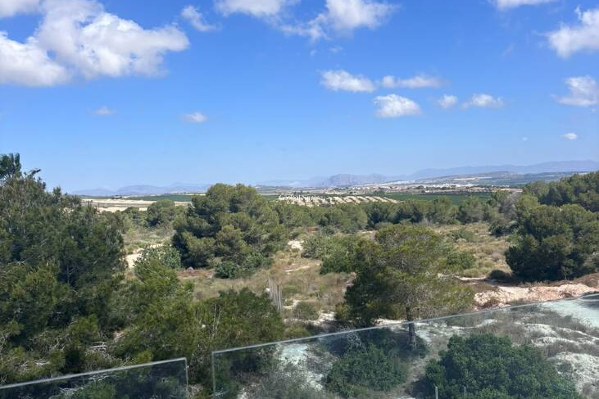 Wederverkoop - HUIS -
VILLAMARTÍN - Costa Blanca