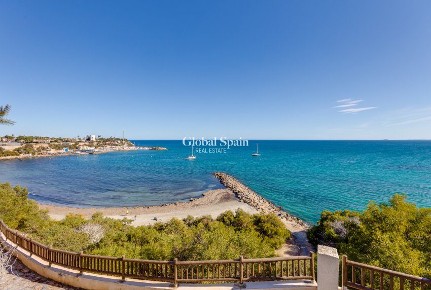 Wederverkoop - HUIS -
VILLAMARTÍN - Costa Blanca