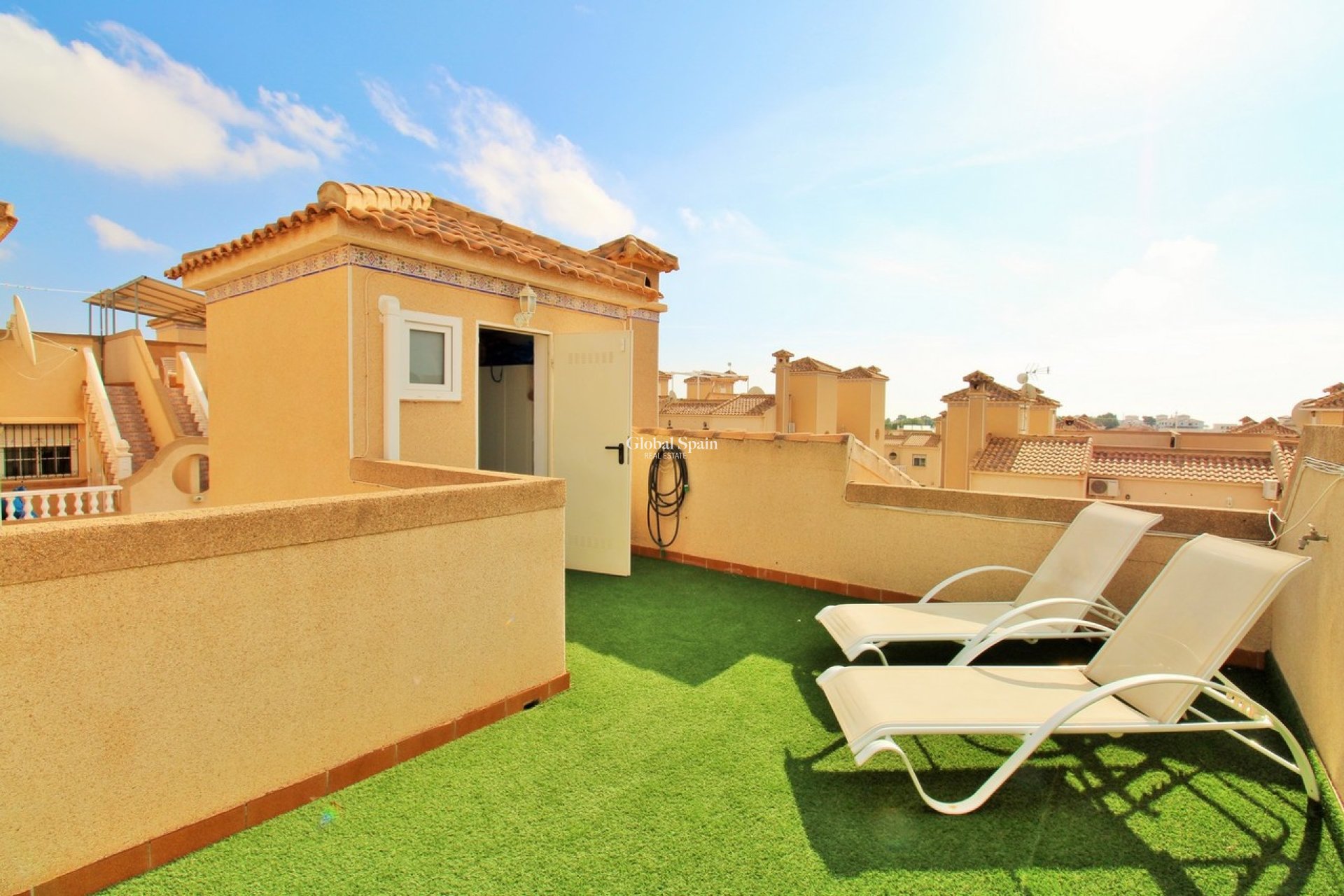 Wederverkoop - HUIS -
VILLAMARTÍN - Costa Blanca