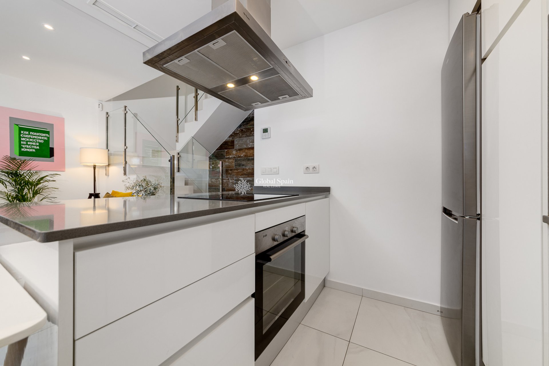 Wederverkoop - HUIS -
VILLAMARTÍN - Costa Blanca