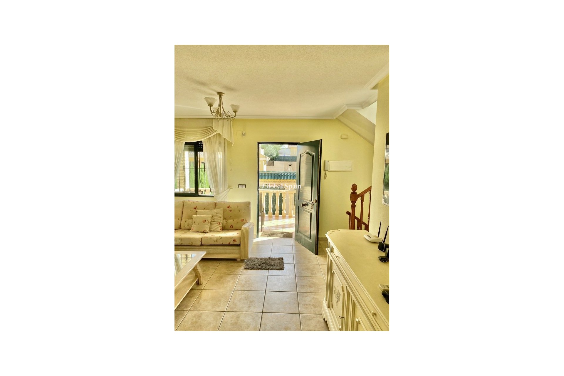 Wederverkoop - HUIS -
VILLAMARTÍN