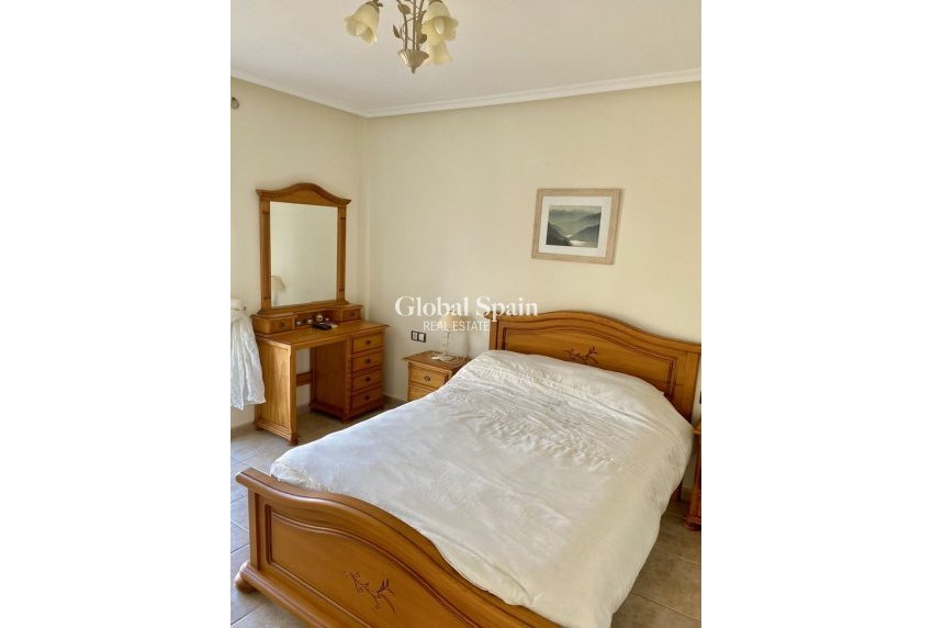 Wederverkoop - HUIS -
VILLAMARTÍN