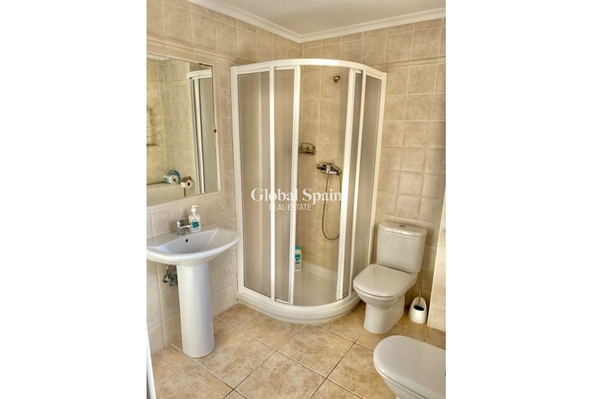 Wederverkoop - HUIS -
VILLAMARTÍN