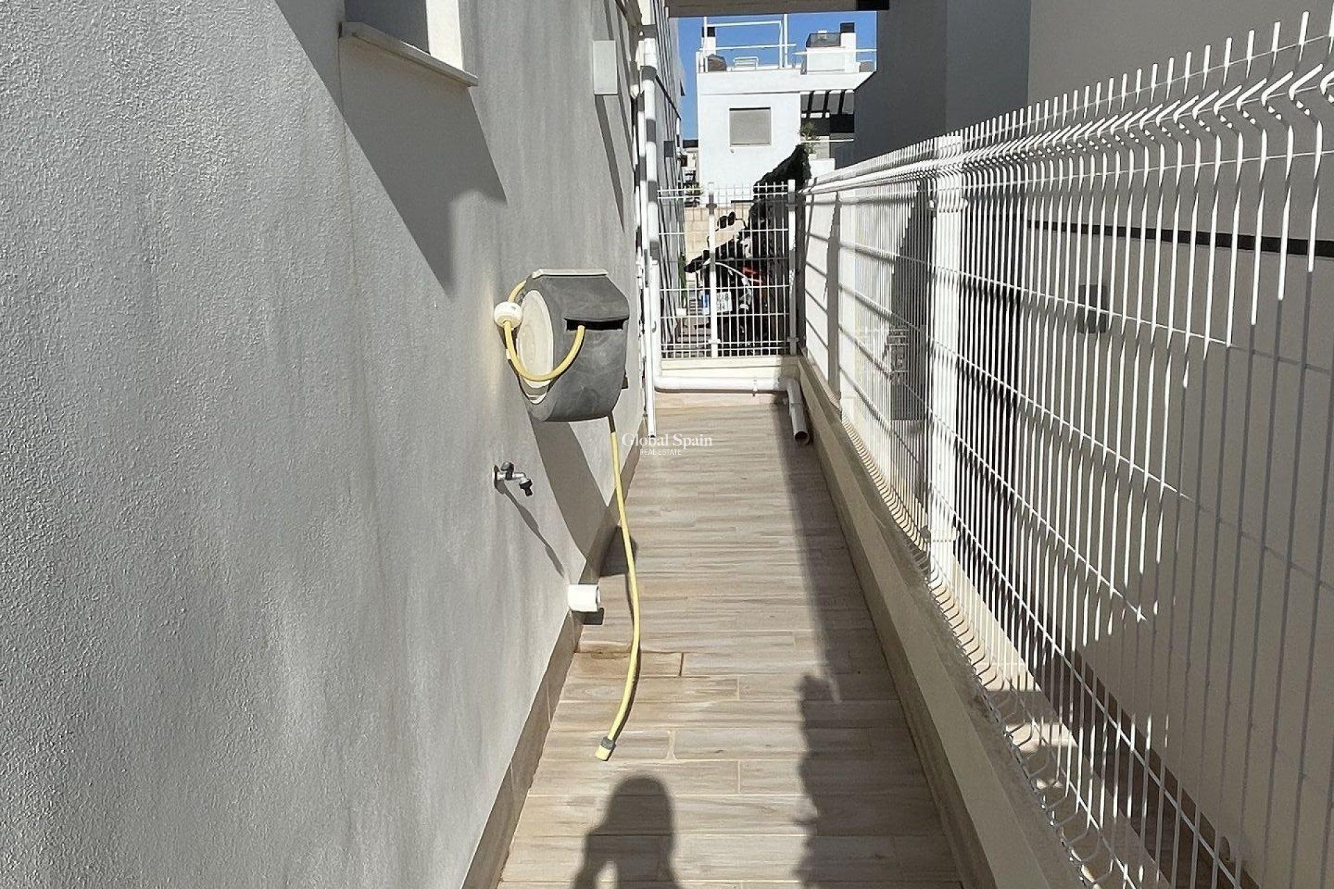 Wederverkoop - HUIS -
VILLAMARTÍN