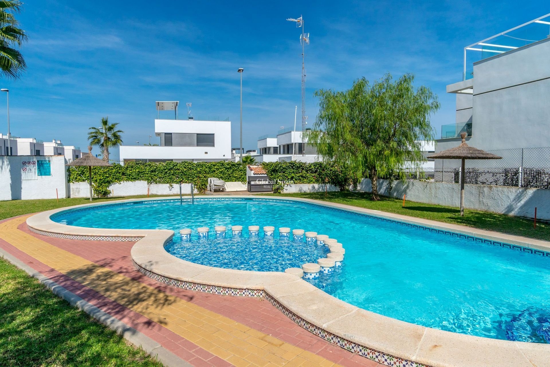 Wederverkoop - HUIS -
VILLAMARTÍN