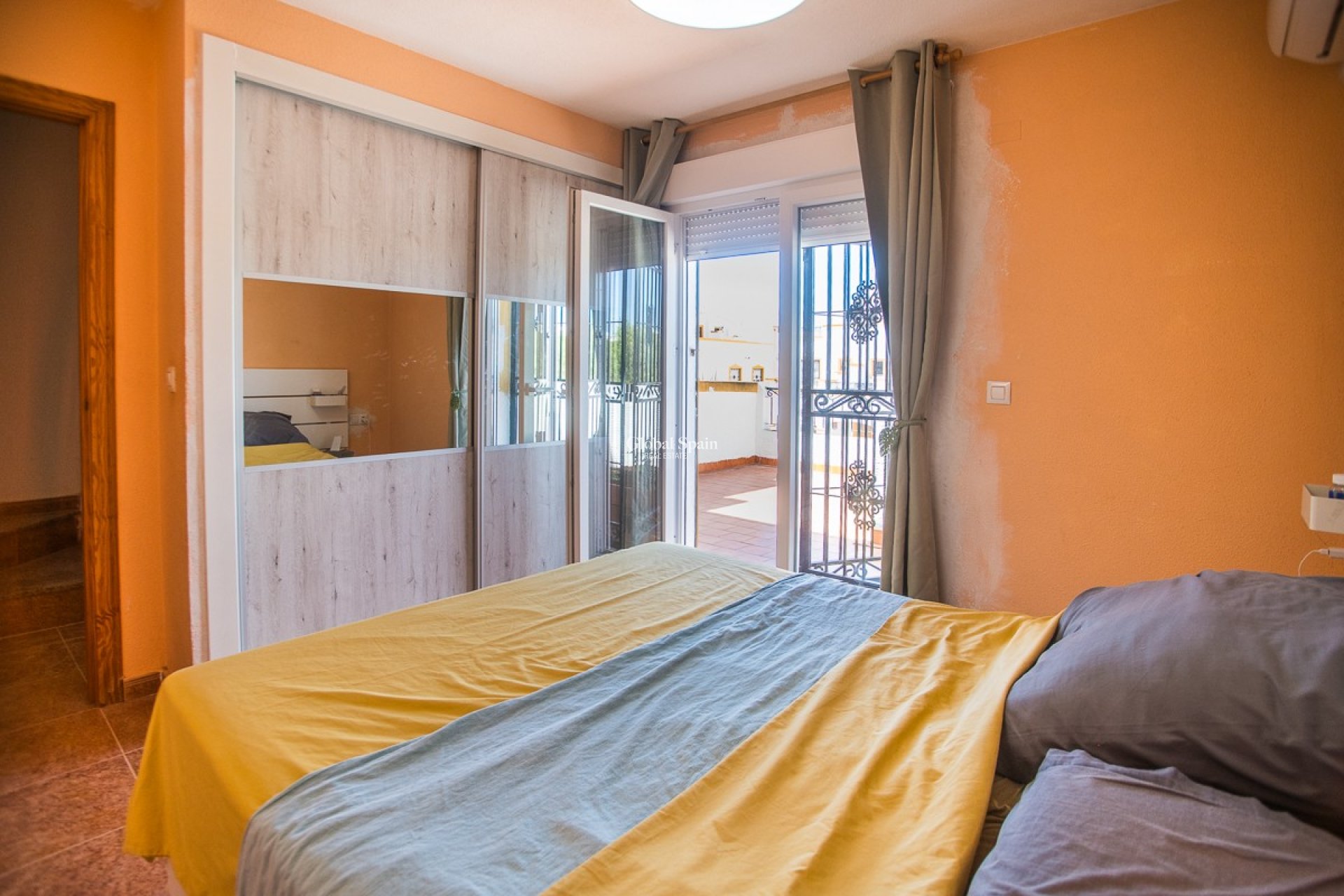 Wederverkoop - HUIS -
VISTABELLA GOLF  - Entre Naranjos