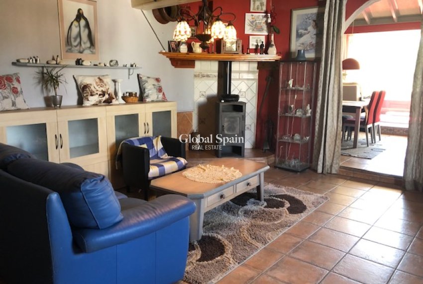 Wederverkoop -  -
LA MATANZA - La Matanza