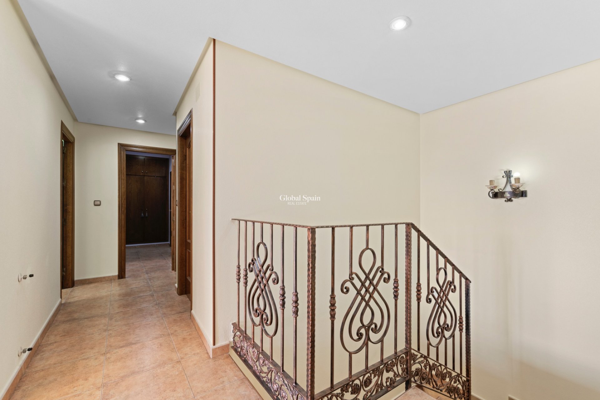 Wederverkoop - Landelijk onroerend goed/Finca -
Beniel - Carretera de Beniel