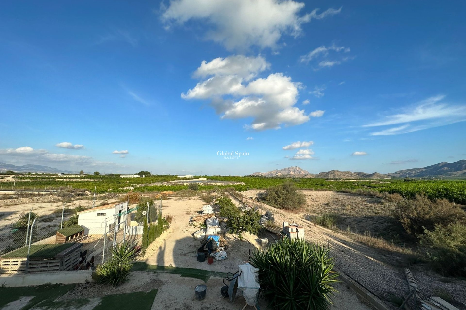 Wederverkoop - Landelijk onroerend goed/Finca -
La Matanza