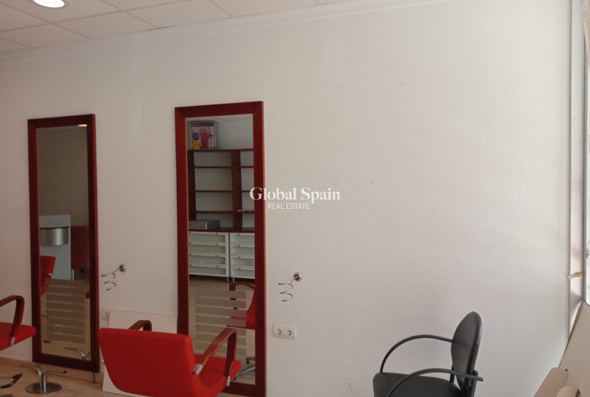 Wederverkoop - Lokaal -
Benidorm - Levante