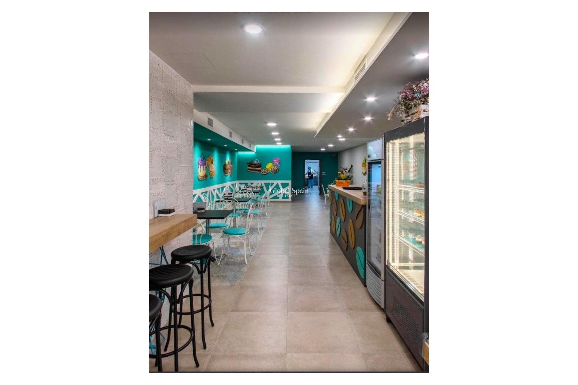 Wederverkoop - Lokaal -
VILLAJOYOSA - Villajoyosa