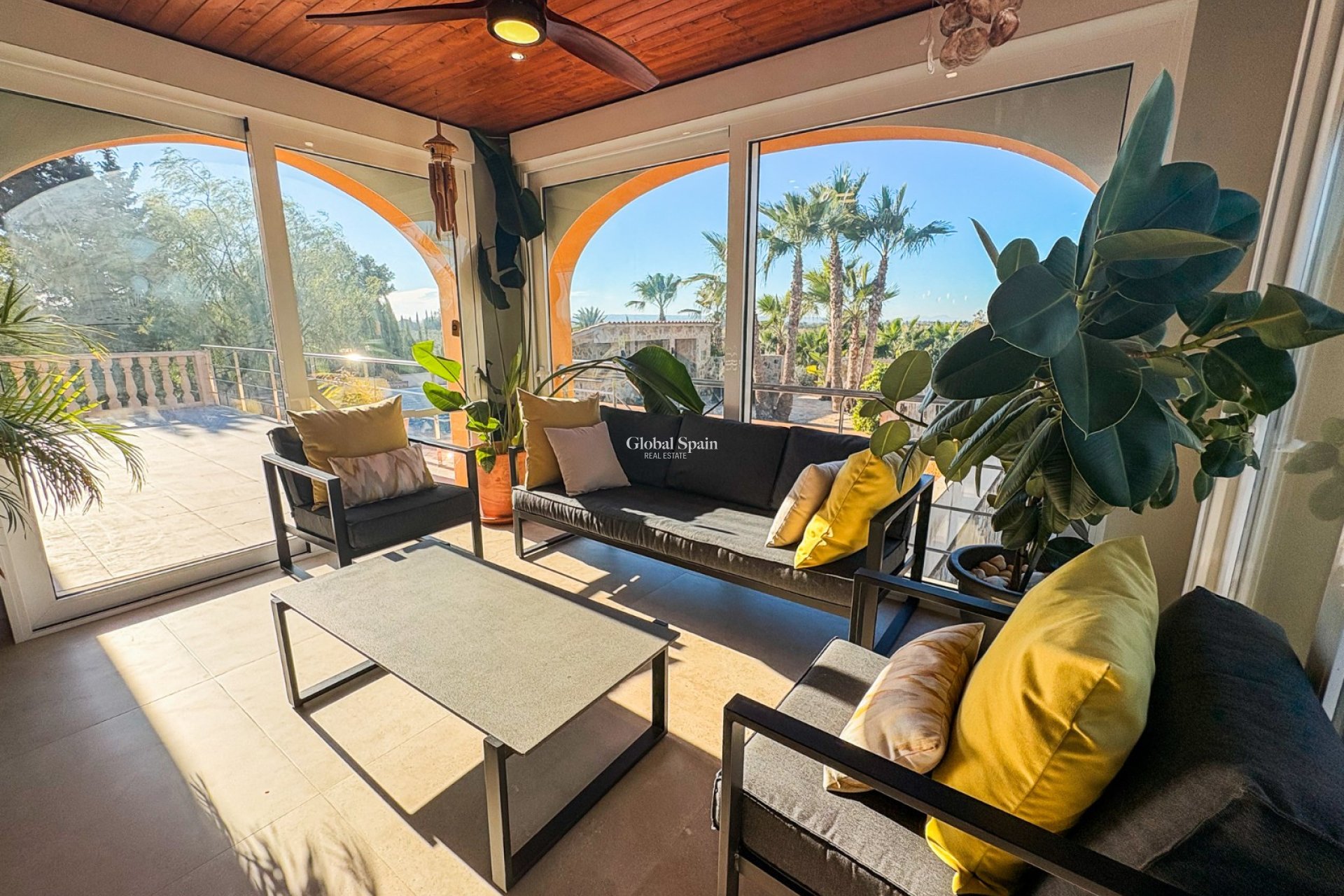 Wederverkoop - Onafhankelijke villa -
ELCHE - Las Bayas