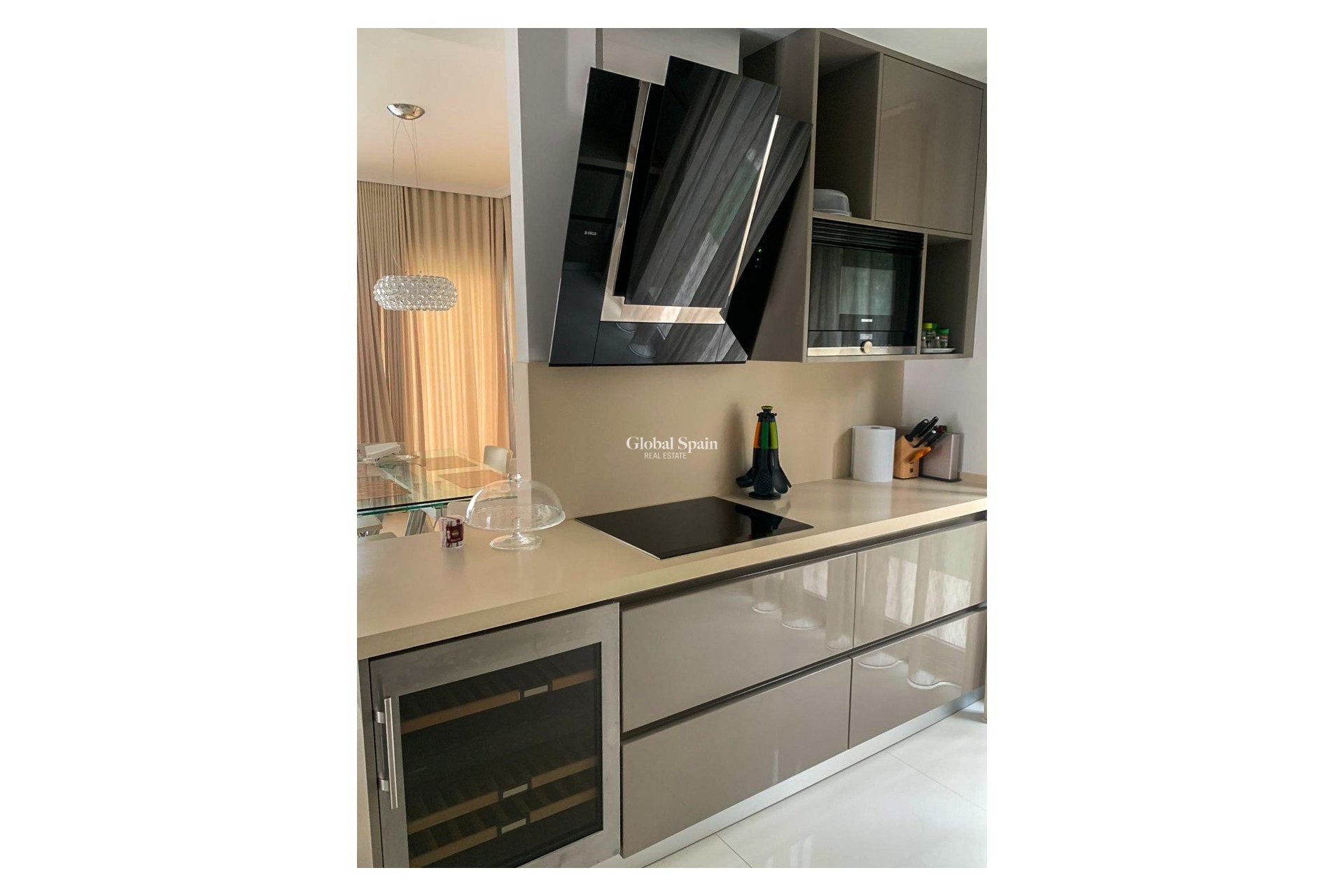 Wederverkoop - Onafhankelijke villa -
ORIHUELA COSTA - CAMPOAMOR