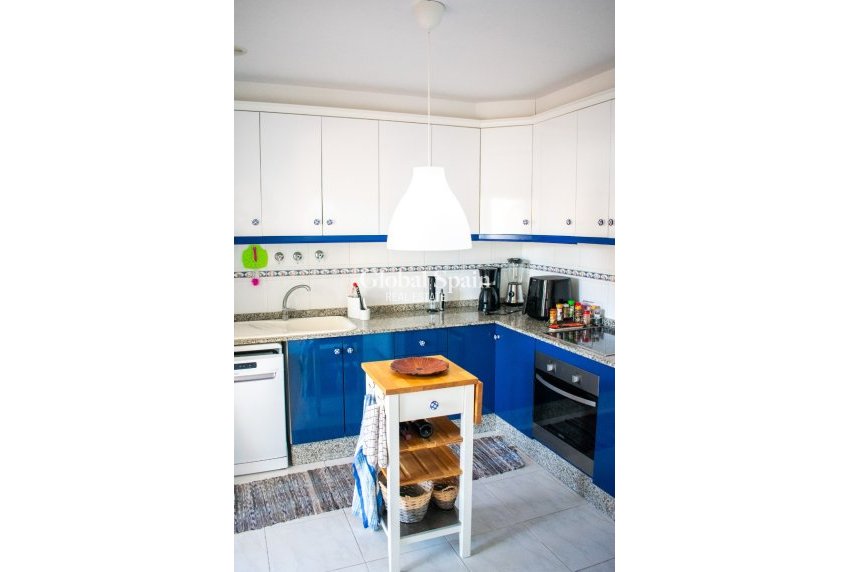 Wederverkoop - Onafhankelijke villa -
ORIHUELA COSTA - La Zenia