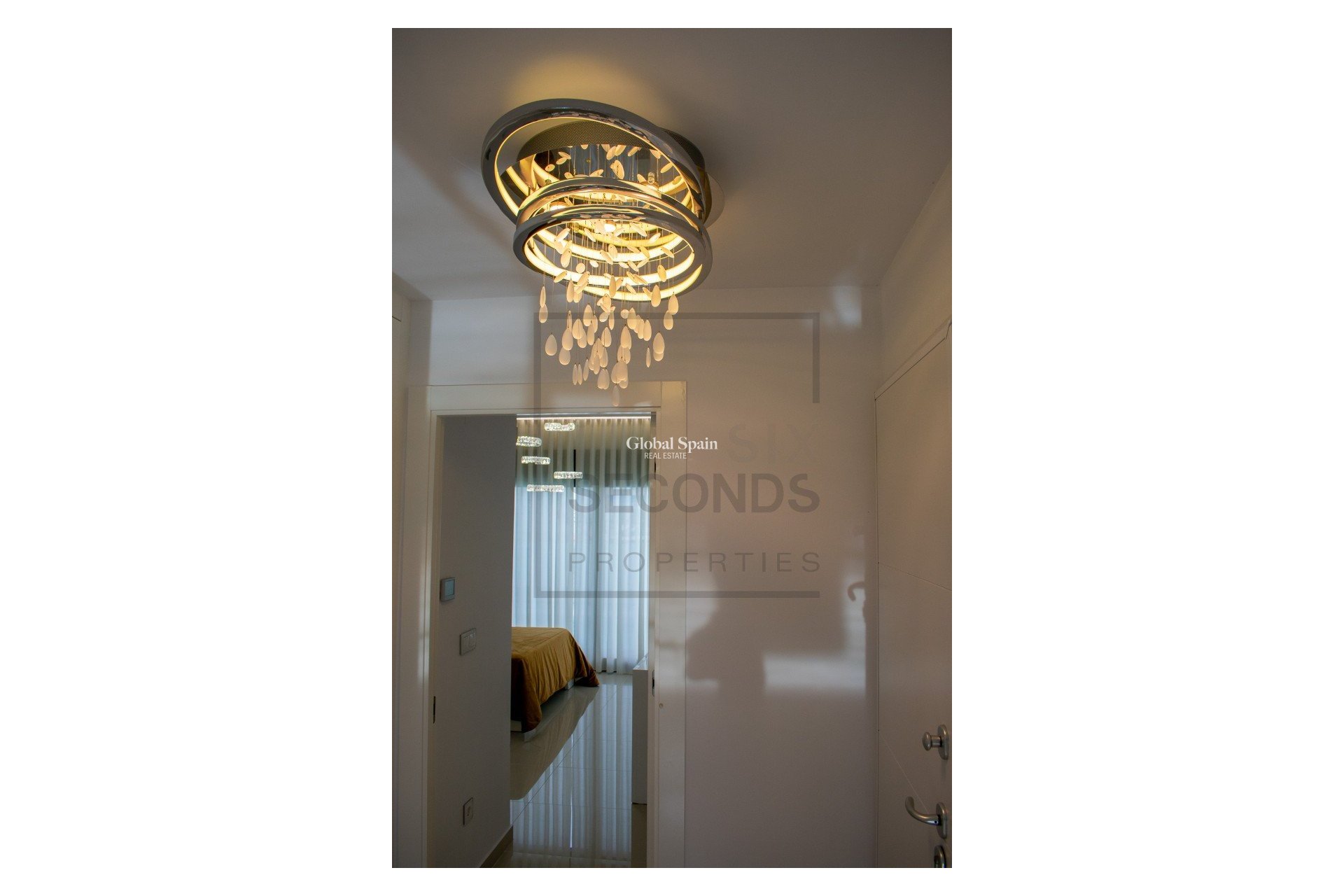 Wederverkoop - Onafhankelijke villa -
SAN MIGUEL DE SALINAS - Urbanizaciones