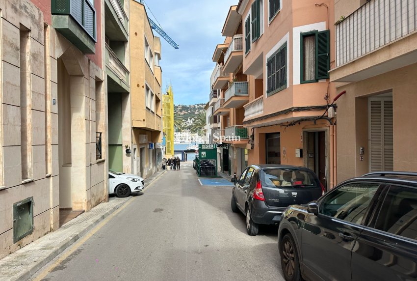 Wederverkoop - PARKEERPLAATS / GARAGE -
PORT D'ANDRATX - Andratx