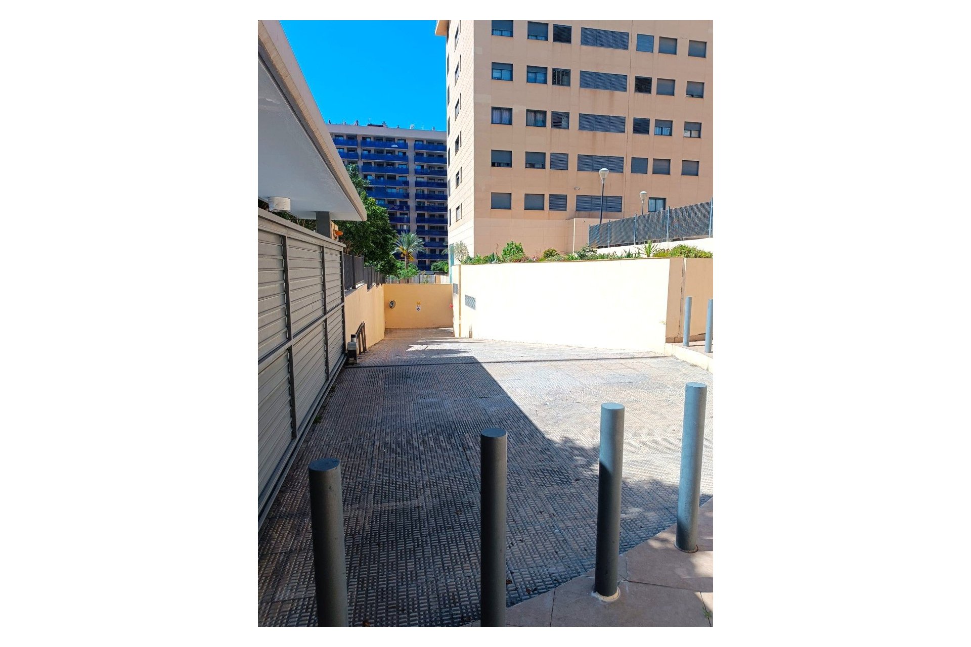 Wederverkoop - PARKEERPLAATS / GARAGE -
VILLAJOYOSA - Cala de Villajoyosa