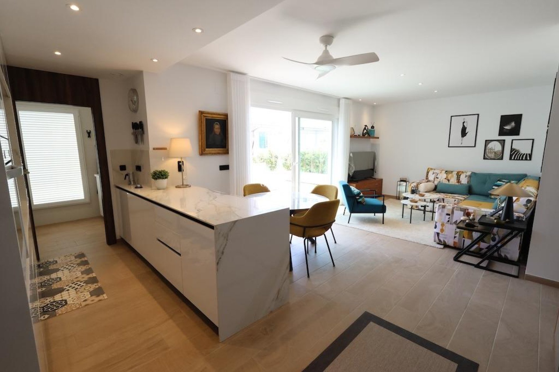 Wederverkoop - PENTHOUSE -
ALGORFA - Inland
