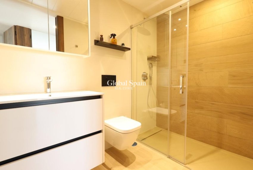 Wederverkoop - PENTHOUSE -
ALGORFA - Inland