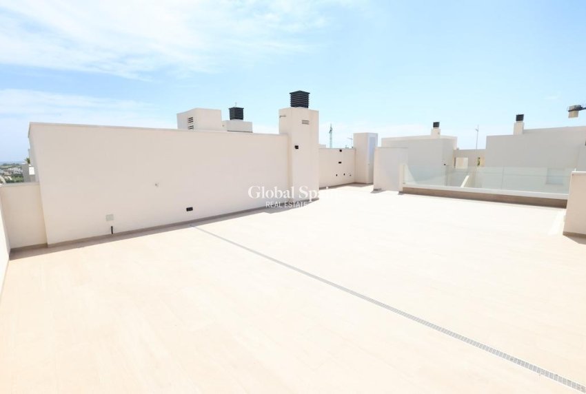 Wederverkoop - PENTHOUSE -
ALGORFA - Inland