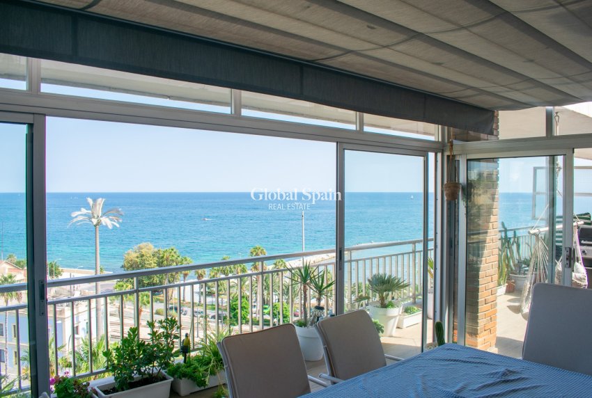 Wederverkoop - Penthouse -
ALICANTE - Casco antiguo