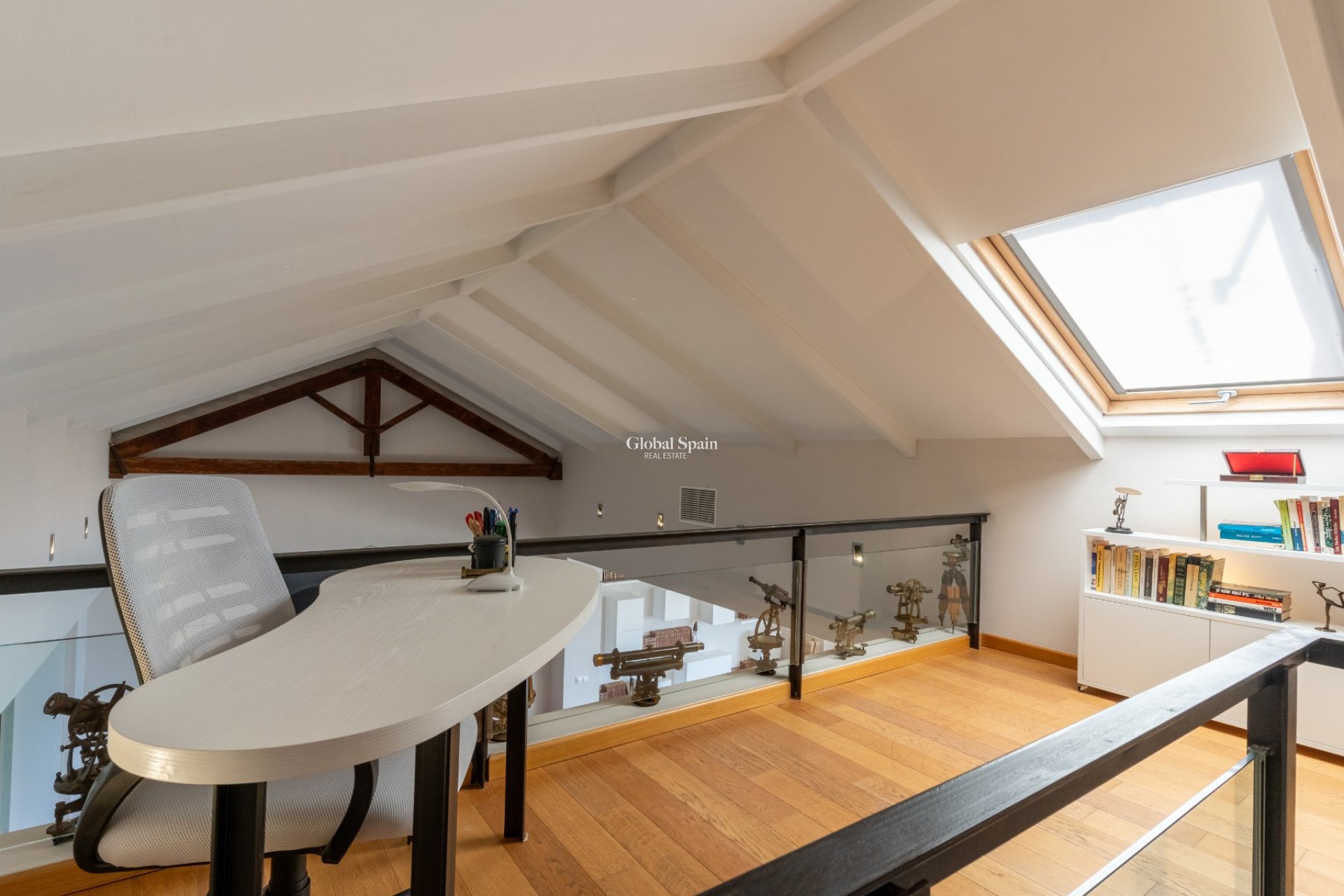 Wederverkoop - PENTHOUSE -
ALICANTE - Costa Blanca