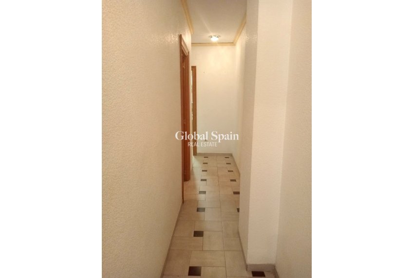 Wederverkoop - Penthouse -
Benidorm - Centro