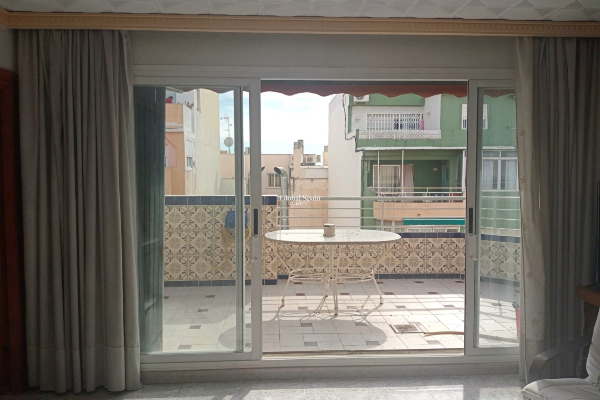 Wederverkoop - Penthouse -
BENIDORM - Centro