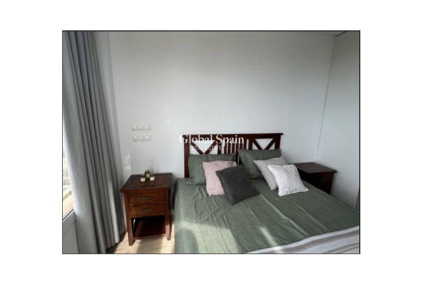 Wederverkoop - PENTHOUSE -
BENIDORM - Costa Blanca