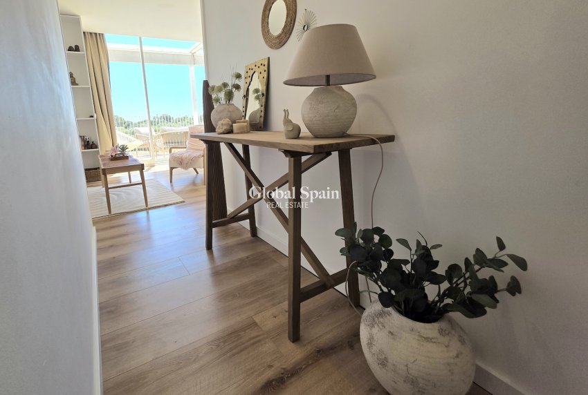 Wederverkoop - PENTHOUSE -
Cala d'or - optional location detail