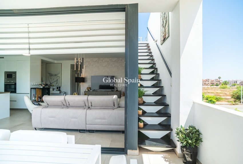 Wederverkoop - Penthouse -
CARTAGENA - Mar de Cristal