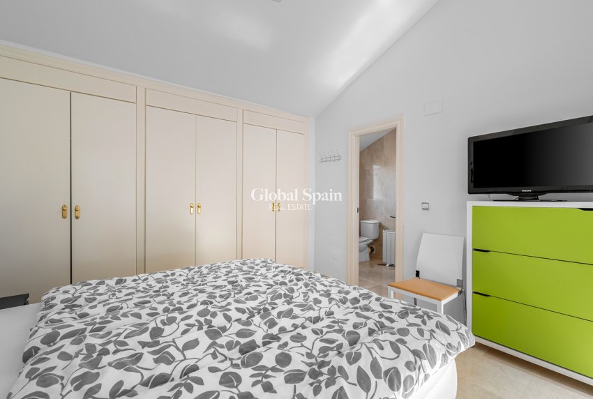 Wederverkoop - PENTHOUSE -
DEHESA DE CAMPOAMOR - Costa Blanca