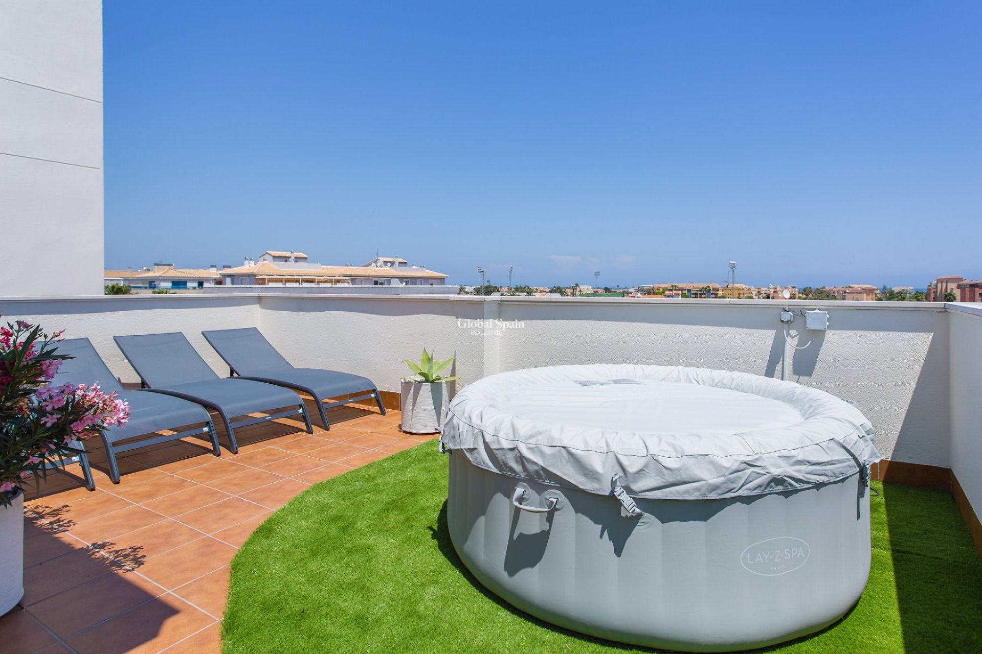 Wederverkoop - PENTHOUSE -
DENIA - Center