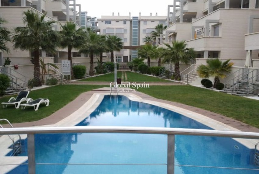 Wederverkoop - PENTHOUSE -
DENIA - Costa Blanca