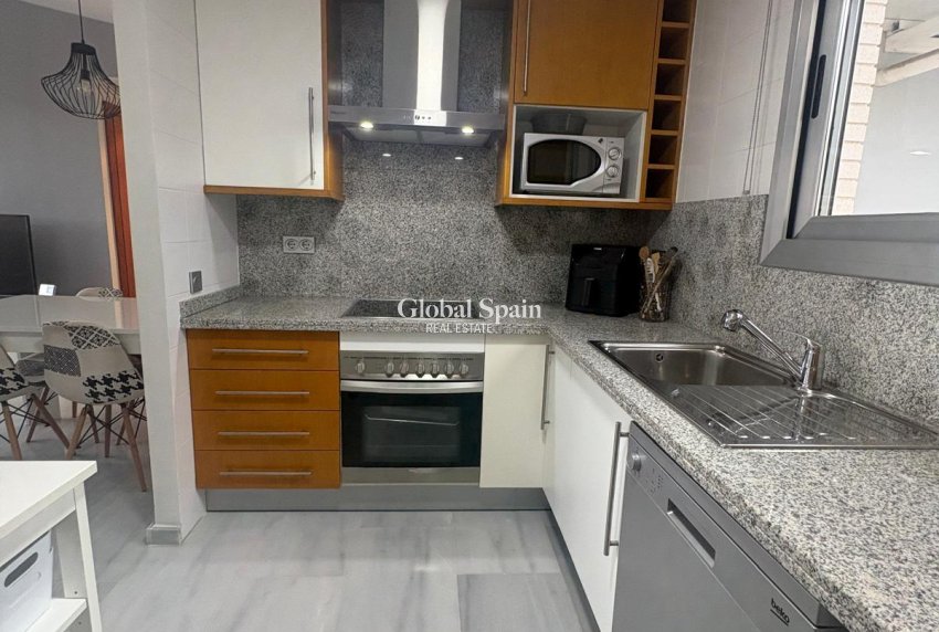 Wederverkoop - PENTHOUSE -
DENIA - Costa Blanca