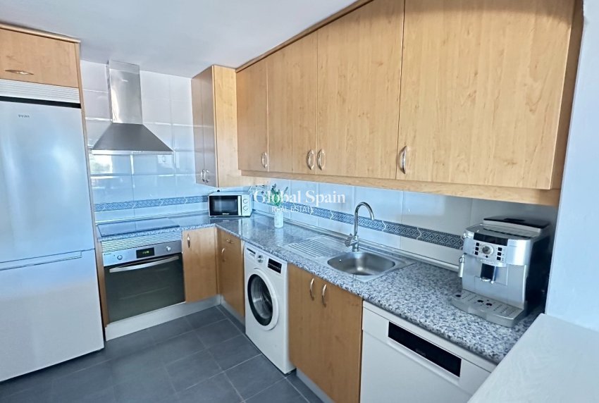 Wederverkoop - PENTHOUSE -
DENIA - La Pedrera-Vessanes