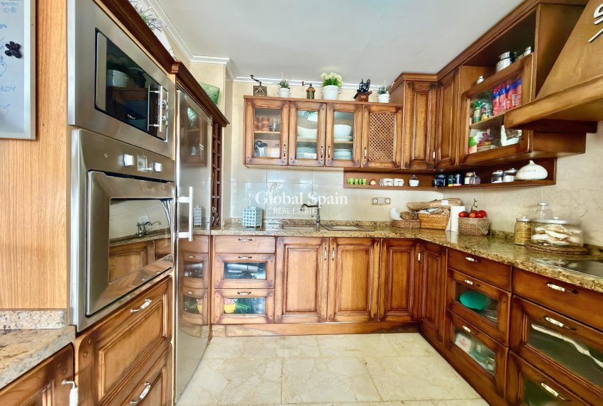 Wederverkoop - PENTHOUSE -
DENIA - Les Marines - Las Marinas