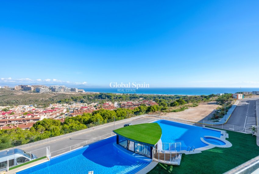Wederverkoop - PENTHOUSE -
GRAN ALACANT - Costa Blanca