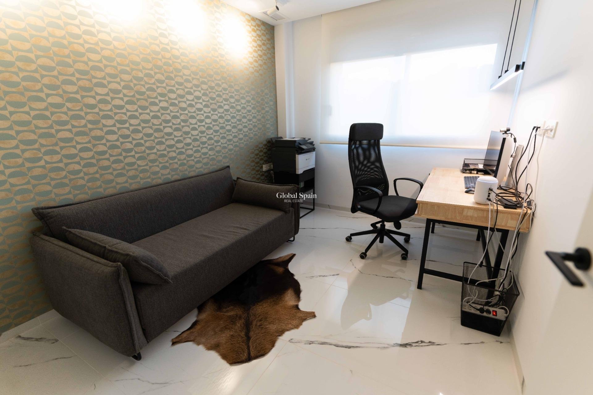 Wederverkoop - Penthouse -
GRAN ALACANT